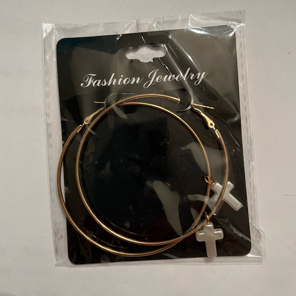 NWT Pair of Gold Large Hoop Earrings with Pearl Dangling Cross